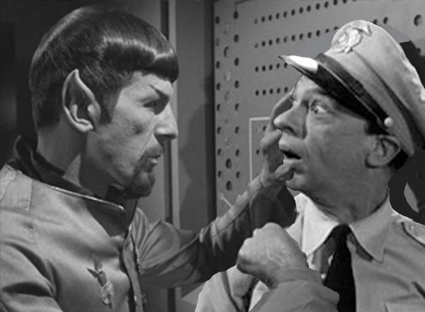 Name:  2010-11-14_172412_mirror_spock_with_mccoy5.jpg
Views: 236
Size:  58.1 KB